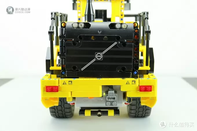 LEGO 乐高 机械组 Technic 42030 Volvo L350F 轮式装载机 LEGO 乐高 机械组 Technic 42030 Volvo L350F 轮式装载机