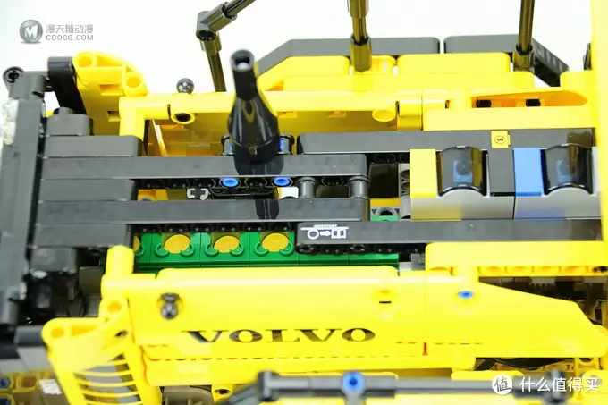 LEGO 乐高 机械组 Technic 42030 Volvo L350F 轮式装载机 LEGO 乐高 机械组 Technic 42030 Volvo L350F 轮式装载机