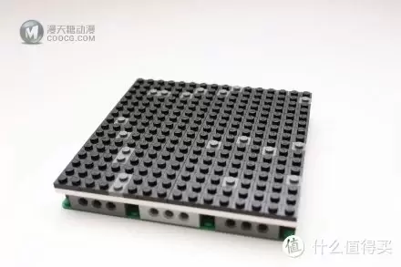 用LEGO 乐高画一幅画:积木与像素的世界 用LEGO 乐高画一幅画:积木与像素的世界
