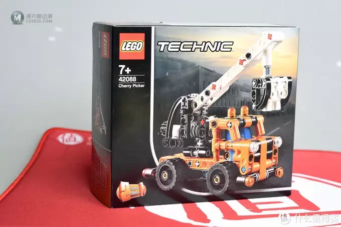 二胎爸带娃 篇三:圣诞礼物乐高LEGO 机械组科技TECHNIC系列42088车载式吊车 二胎爸带娃 篇三:圣诞礼物乐高LEGO 机械组科技TECHNIC系列42088车载式吊车