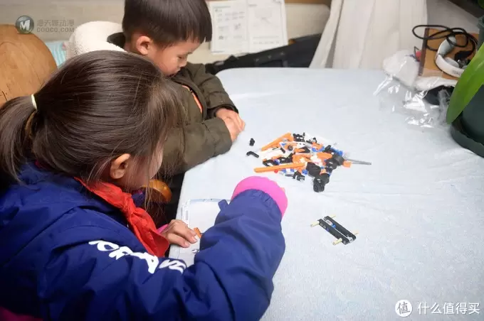 二胎爸带娃 篇三:圣诞礼物乐高LEGO 机械组科技TECHNIC系列42088车载式吊车 二胎爸带娃 篇三:圣诞礼物乐高LEGO 机械组科技TECHNIC系列42088车载式吊车