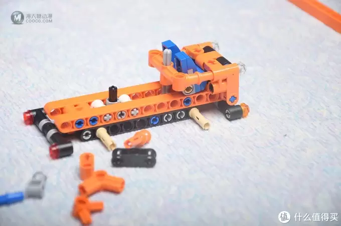 二胎爸带娃 篇三:圣诞礼物乐高LEGO 机械组科技TECHNIC系列42088车载式吊车 二胎爸带娃 篇三:圣诞礼物乐高LEGO 机械组科技TECHNIC系列42088车载式吊车
