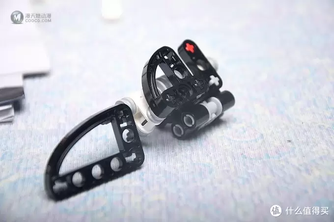 二胎爸带娃 篇三:圣诞礼物乐高LEGO 机械组科技TECHNIC系列42088车载式吊车 二胎爸带娃 篇三:圣诞礼物乐高LEGO 机械组科技TECHNIC系列42088车载式吊车
