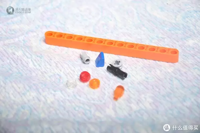 二胎爸带娃 篇三:圣诞礼物乐高LEGO 机械组科技TECHNIC系列42088车载式吊车 二胎爸带娃 篇三:圣诞礼物乐高LEGO 机械组科技TECHNIC系列42088车载式吊车