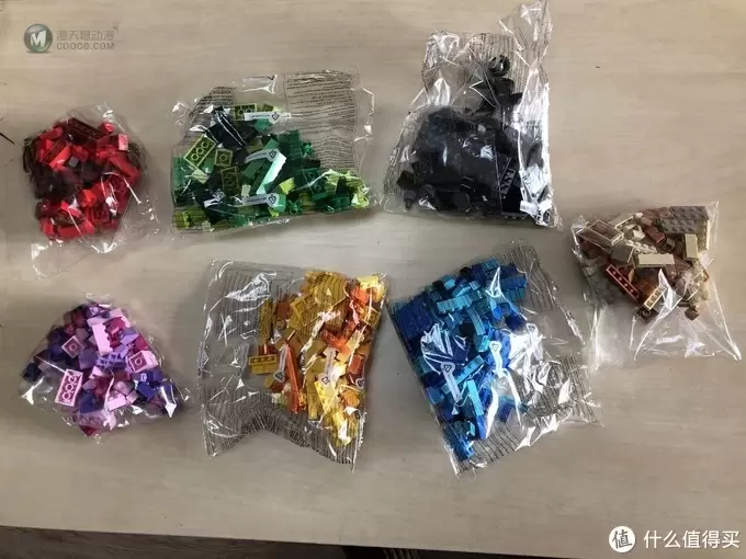LEGO 篇六:宝宝无聊了?来盒乐高吧—2019年最值乐高之10698经典创意Classic大号积木盒 LEGO 篇六:宝宝无聊了?来盒乐高吧—2019年最值乐高之10698经典创意Classic大号积木盒
