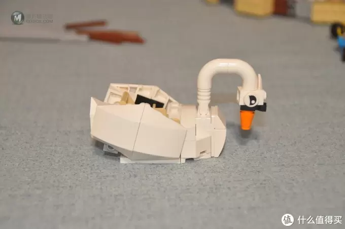 单反毁一生,LEGO穷三代 篇一百三十四:LEGO 10257旋转木马配合Wedo2.0模拟10196 单反毁一生,LEGO穷三代 篇一百三十四:LEGO 10257旋转木马配合Wedo2.0模拟10196