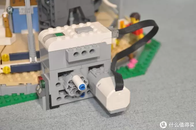 单反毁一生,LEGO穷三代 篇一百三十四:LEGO 10257旋转木马配合Wedo2.0模拟10196 单反毁一生,LEGO穷三代 篇一百三十四:LEGO 10257旋转木马配合Wedo2.0模拟10196