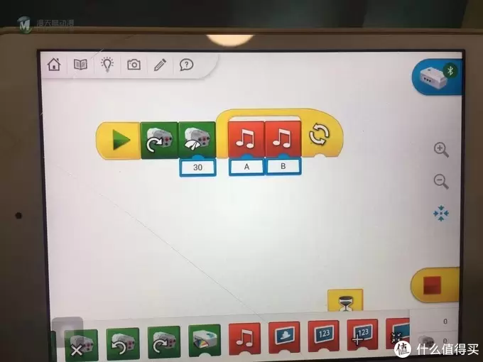单反毁一生,LEGO穷三代 篇一百三十四:LEGO 10257旋转木马配合Wedo2.0模拟10196 单反毁一生,LEGO穷三代 篇一百三十四:LEGO 10257旋转木马配合Wedo2.0模拟10196