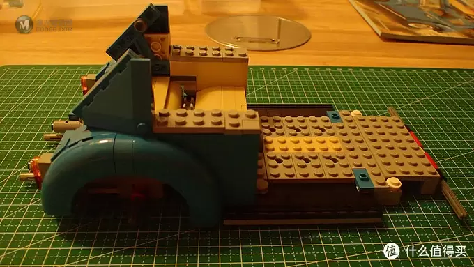 存钱买LEGO 篇十一:CREATOR 创意百变系列 10252 大众甲壳虫 存钱买LEGO 篇十一:CREATOR 创意百变系列 10252 大众甲壳虫