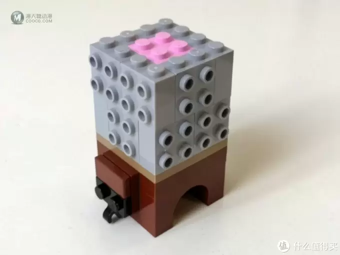 史上第一套三人装方头仔出现——Brickheadz 40353 Reindeer, Elf and Elfie 史上第一套三人装方头仔出现——Brickheadz 40353 Reindeer, Elf and Elfie