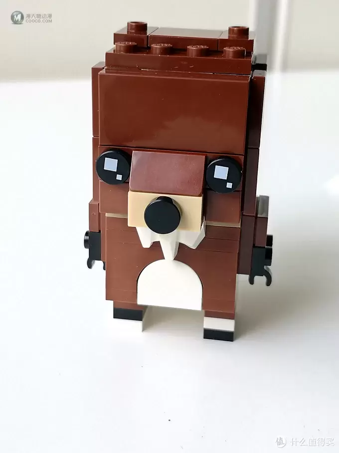 史上第一套三人装方头仔出现——Brickheadz 40353 Reindeer, Elf and Elfie 史上第一套三人装方头仔出现——Brickheadz 40353 Reindeer, Elf and Elfie
