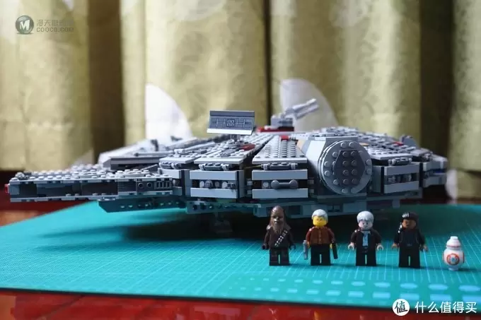 乐高乐高bong 篇二:非星战迷也愿意买的玩具--LEGO乐高75105千年隼号展示 乐高乐高bong 篇二:非星战迷也愿意买的玩具--LEGO乐高75105千年隼号展示
