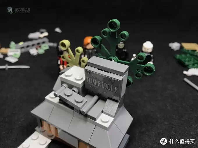 LEGO拼拼乐 篇三百零四:乐高哈利波特之75965 伏地魔的重生 LEGO拼拼乐 篇三百零四:乐高哈利波特之75965 伏地魔的重生