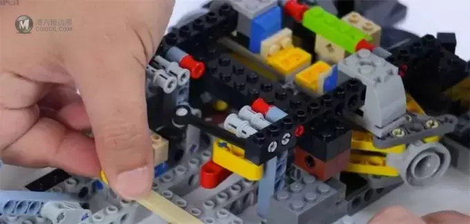 最帅的蝙蝠侠战车 LEGO 1989 Batmobile 76139 最新测评到! 最帅的蝙蝠侠战车 LEGO 1989 Batmobile 76139 最新测评到!