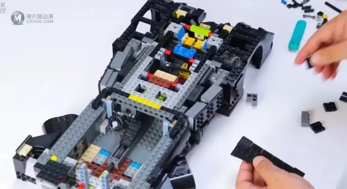 最帅的蝙蝠侠战车 LEGO 1989 Batmobile 76139 最新测评到! 最帅的蝙蝠侠战车 LEGO 1989 Batmobile 76139 最新测评到!