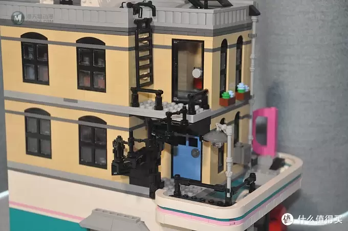 单反毁一生,LEGO穷三代 篇一百三十二:LEGO 乐高 街景 10260 Downtown Diner 美式怀旧餐厅 单反毁一生,LEGO穷三代 篇一百三十二:LEGO 乐高 街景 10260 Downtown Diner 美式怀旧餐厅