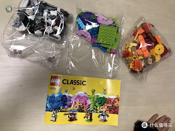 LEGO 篇五:趣味十足的基础Set——乐高Classic经典10712创意齿轮拼砌包 LEGO 篇五:趣味十足的基础Set——乐高Classic经典10712创意齿轮拼砌包