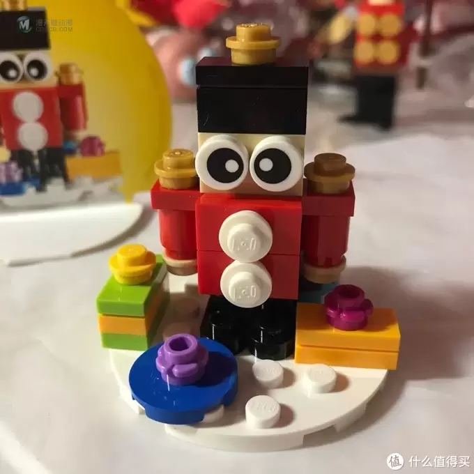 樂祺的乐高LEGO 篇十二:19年圣诞拼砌球,853907玩具士兵测评(平台首发) 樂祺的乐高LEGO 篇十二:19年圣诞拼砌球,853907玩具士兵测评(平台首发)