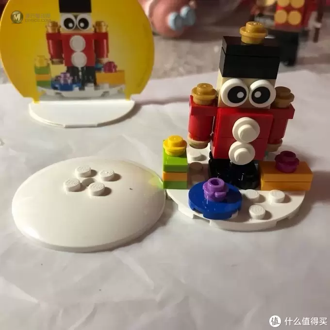 樂祺的乐高LEGO 篇十二:19年圣诞拼砌球,853907玩具士兵测评(平台首发) 樂祺的乐高LEGO 篇十二:19年圣诞拼砌球,853907玩具士兵测评(平台首发)