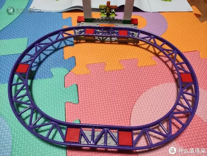 乐高 玩具总动员4 10771 巴斯光年&外星人游乐园套装 乐高 玩具总动员4 10771 巴斯光年&外星人游乐园套装