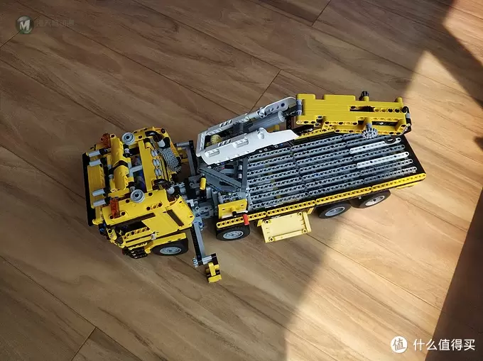 我与国产积木有个约会 篇四:复刻42009套内G模式MOC-5709Crane Truck 我与国产积木有个约会 篇四:复刻42009套内G模式MOC-5709Crane Truck