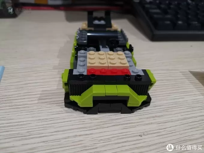 老杨的玩具仓库 篇二十四:LEGO 76899 兰博基尼 Huracán 和 Urus 老杨的玩具仓库 篇二十四:LEGO 76899 兰博基尼 Huracán 和 Urus