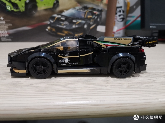 老杨的玩具仓库 篇二十四:LEGO 76899 兰博基尼 Huracán 和 Urus 老杨的玩具仓库 篇二十四:LEGO 76899 兰博基尼 Huracán 和 Urus