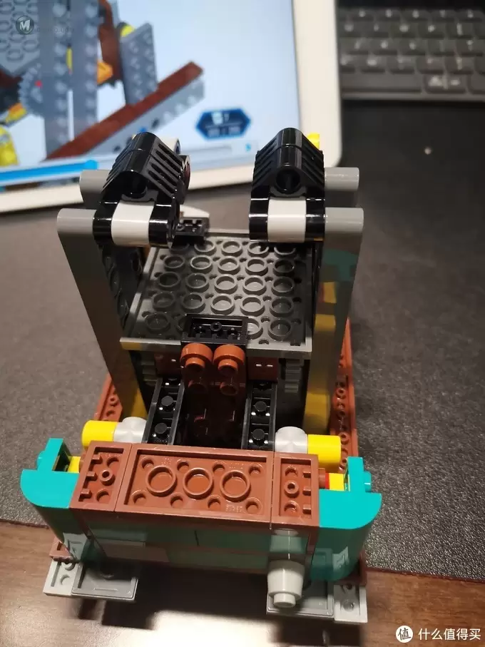 老杨的玩具仓库 篇二十三:LEGO boost 75253 机器人指挥官 老杨的玩具仓库 篇二十三:LEGO boost 75253 机器人指挥官