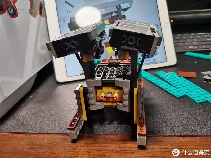 老杨的玩具仓库 篇二十三:LEGO boost 75253 机器人指挥官 老杨的玩具仓库 篇二十三:LEGO boost 75253 机器人指挥官