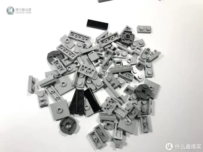 来自大妈的礼物:LEGO 乐高 拼拼乐 篇193: 建筑系列 21019 埃菲尔铁塔 来自大妈的礼物:LEGO 乐高 拼拼乐 篇193: 建筑系列 21019 埃菲尔铁塔