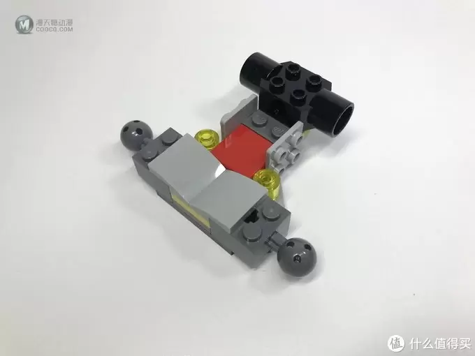 LEGO 乐高 守望先锋系列 75973 D.VA对战莱因哈特 LEGO 乐高 守望先锋系列 75973 D.VA对战莱因哈特