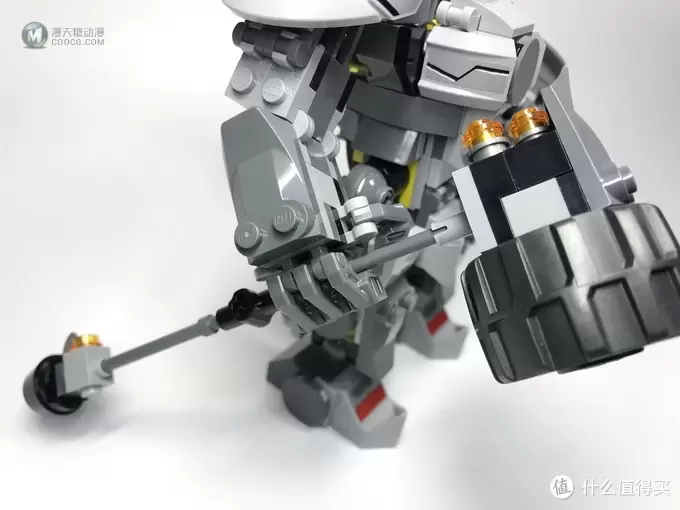 LEGO 乐高 守望先锋系列 75973 D.VA对战莱因哈特 LEGO 乐高 守望先锋系列 75973 D.VA对战莱因哈特
