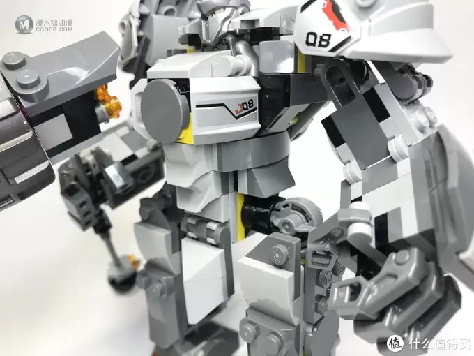 LEGO 乐高 守望先锋系列 75973 D.VA对战莱因哈特 LEGO 乐高 守望先锋系列 75973 D.VA对战莱因哈特