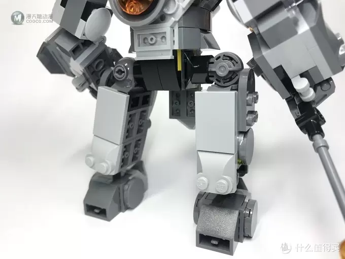LEGO 乐高 守望先锋系列 75973 D.VA对战莱因哈特 LEGO 乐高 守望先锋系列 75973 D.VA对战莱因哈特