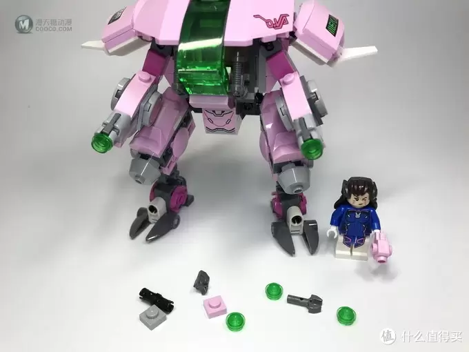 LEGO 乐高 守望先锋系列 75973 D.VA对战莱因哈特 LEGO 乐高 守望先锋系列 75973 D.VA对战莱因哈特