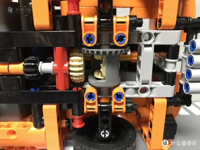 LEGO 乐高 机械组 42093 雪佛兰 科尔维特 ZR1跑车 LEGO 乐高 机械组 42093 雪佛兰 科尔维特 ZR1跑车