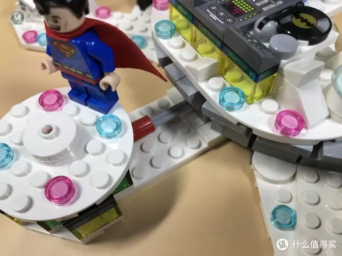 少了老爷的LEGO 乐高 70919 蝙蝠侠大电影 正义联盟周年晚会 少了老爷的LEGO 乐高 70919 蝙蝠侠大电影 正义联盟周年晚会