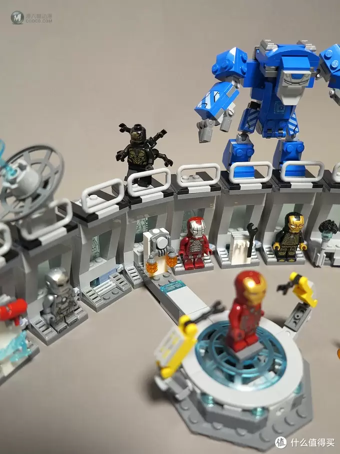 复联4我们不仅剧透 还实拍 之钢铁侠机甲陈列室 LEGO76125 复联4我们不仅剧透 还实拍 之钢铁侠机甲陈列室 LEGO76125