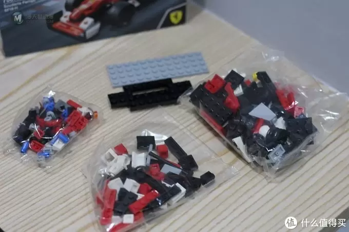 不错的练手小品 - 乐高 极速赛车系列75879 法拉利SF16-H F1赛车 不错的练手小品 - 乐高 极速赛车系列75879 法拉利SF16-H F1赛车