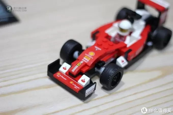 不错的练手小品 - 乐高 极速赛车系列75879 法拉利SF16-H F1赛车 不错的练手小品 - 乐高 极速赛车系列75879 法拉利SF16-H F1赛车