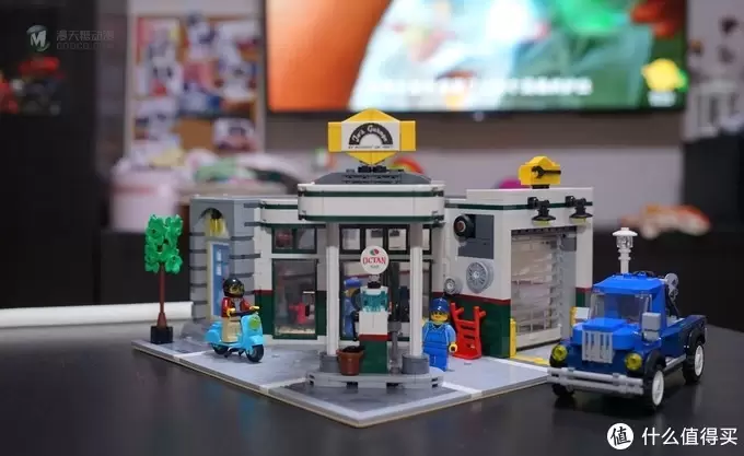 走向怀旧时代的街景——Lego 10264 街角修车厂 走向怀旧时代的街景——Lego 10264 街角修车厂