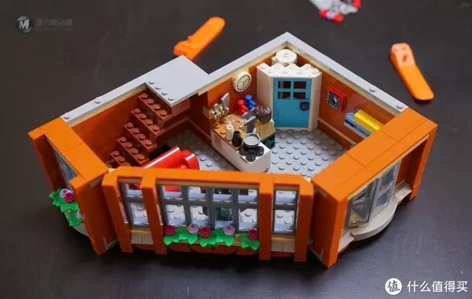 走向怀旧时代的街景——Lego 10264 街角修车厂 走向怀旧时代的街景——Lego 10264 街角修车厂