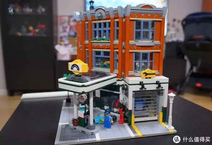 走向怀旧时代的街景——Lego 10264 街角修车厂 走向怀旧时代的街景——Lego 10264 街角修车厂
