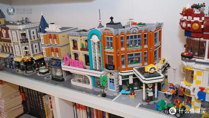 走向怀旧时代的街景——Lego 10264 街角修车厂 走向怀旧时代的街景——Lego 10264 街角修车厂