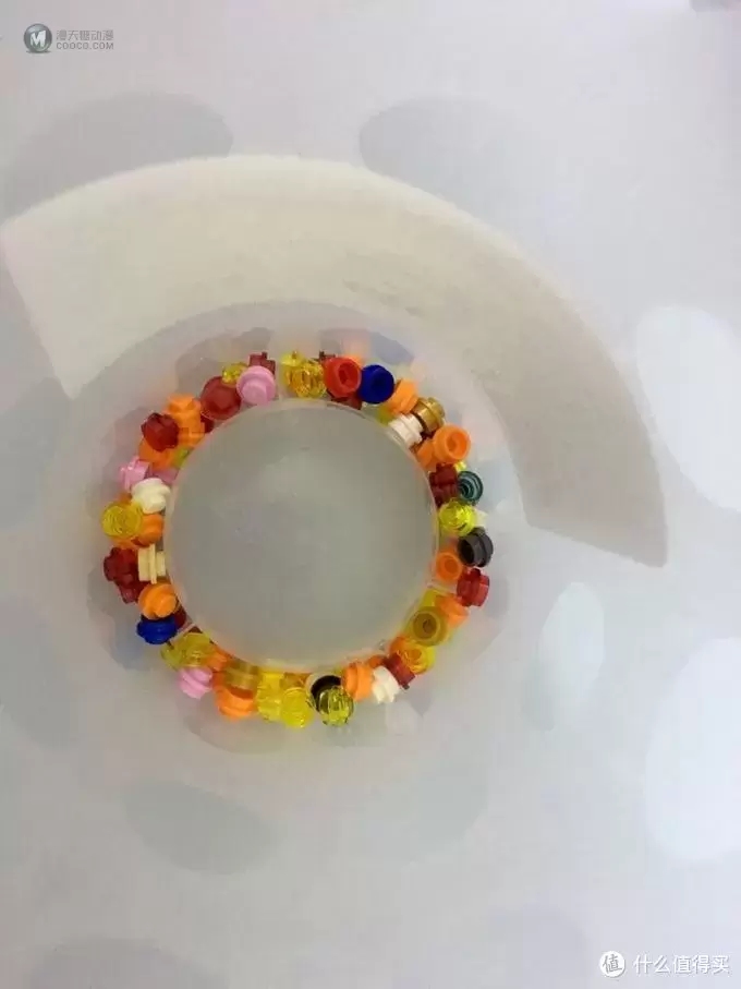 如何快速地在乐高店里装满一大杯Lego 如何快速地在乐高店里装满一大杯Lego