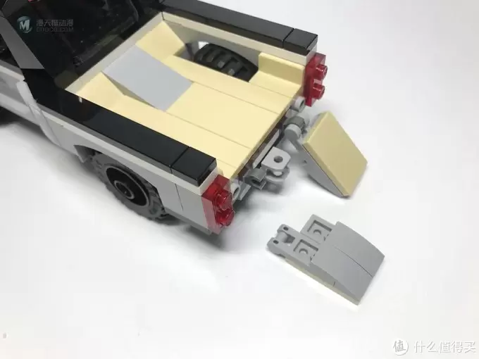 LEGO 乐高 拼拼乐 篇210:城市系列之 60148 全地形车赛车队 LEGO 乐高 拼拼乐 篇210:城市系列之 60148 全地形车赛车队