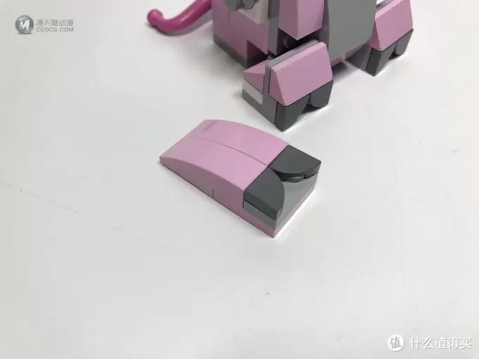 LEGO 乐高 拼拼乐 篇208: 可爱的粉红猪 40186 乐高猪年春节礼 LEGO 乐高 拼拼乐 篇208: 可爱的粉红猪 40186 乐高猪年春节礼