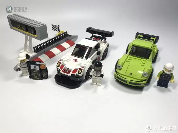 LEGO 乐高 拼拼乐 篇202:超级赛车系列 75888 保时捷 911 RSR和 911 Turbo 3.0 LEGO 乐高 拼拼乐 篇202:超级赛车系列 75888 保时捷 911 RSR和 911 Turbo 3.0