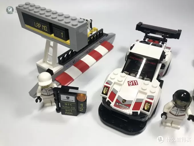 LEGO 乐高 拼拼乐 篇202:超级赛车系列 75888 保时捷 911 RSR和 911 Turbo 3.0 LEGO 乐高 拼拼乐 篇202:超级赛车系列 75888 保时捷 911 RSR和 911 Turbo 3.0