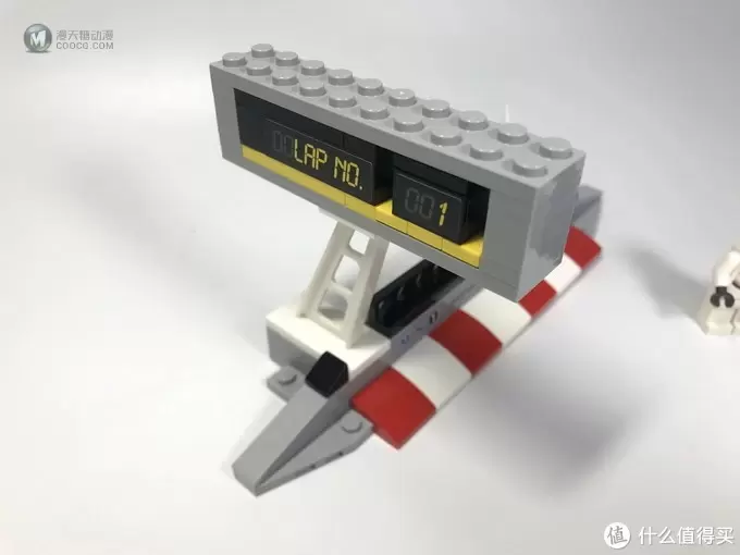 LEGO 乐高 拼拼乐 篇202:超级赛车系列 75888 保时捷 911 RSR和 911 Turbo 3.0 LEGO 乐高 拼拼乐 篇202:超级赛车系列 75888 保时捷 911 RSR和 911 Turbo 3.0